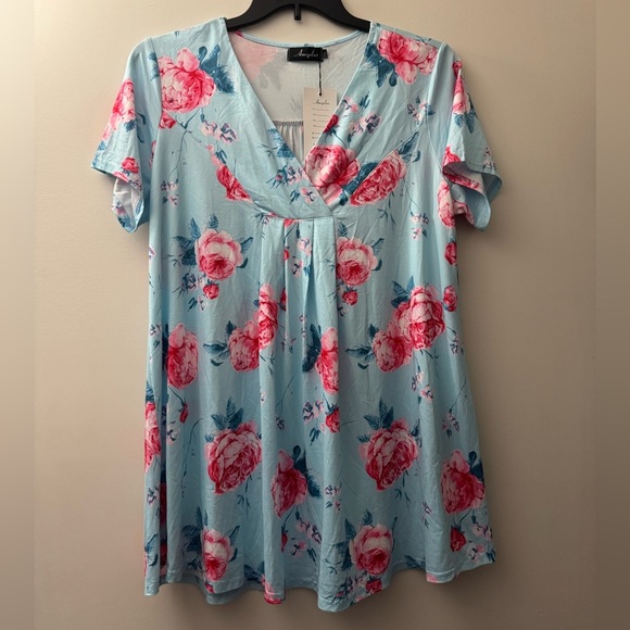 Blue Floral Top XXL - Picture 1 of 3